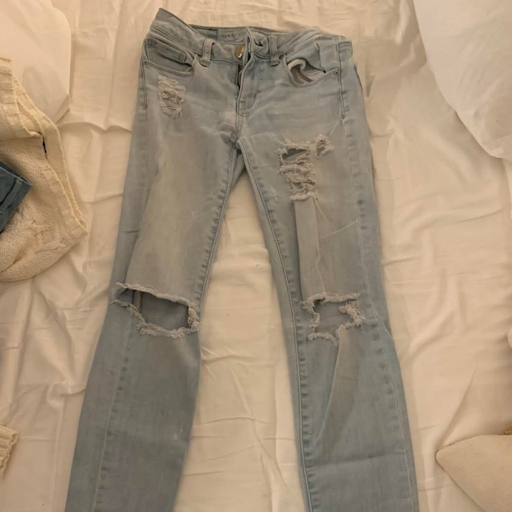 American Eagle Ripped Jeans